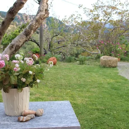 Vivian's House For Relaxing Holidays In Nature